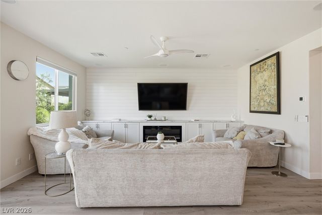 432 Borgato Court, Las Vegas, NV 89145