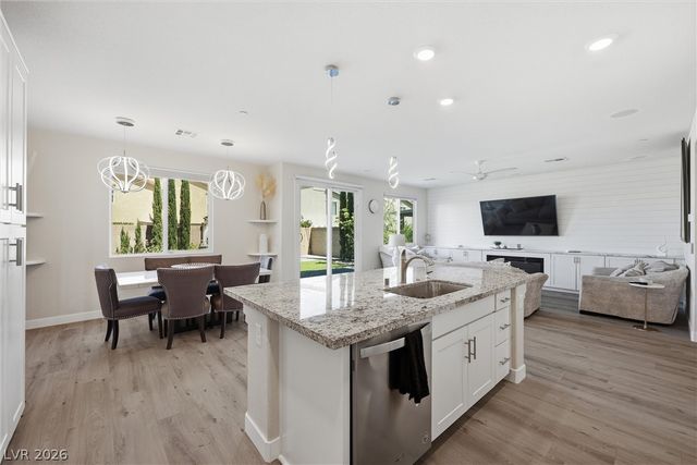 432 Borgato Court, Las Vegas, NV 89145
