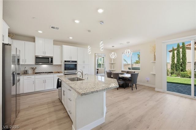 432 Borgato Court, Las Vegas, NV 89145
