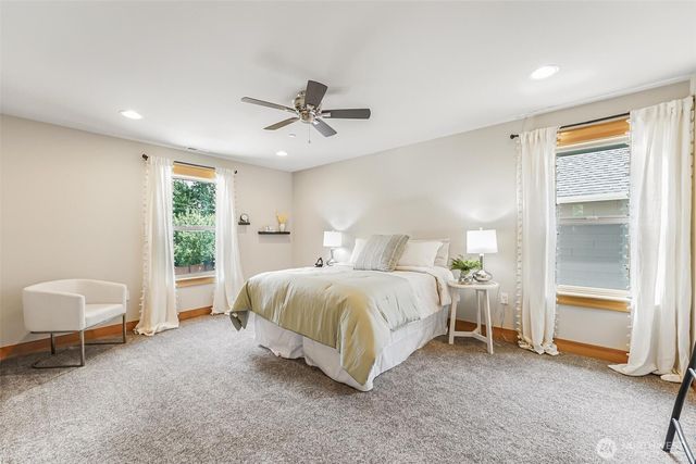 6106 207th Ave E, Bonney Lake, WA 98391