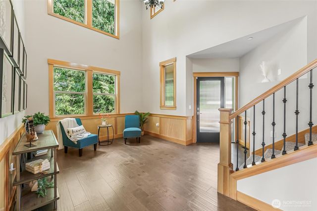 6106 207th Ave E, Bonney Lake, WA 98391
