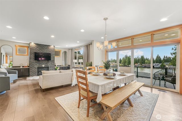 6106 207th Ave E, Bonney Lake, WA 98391