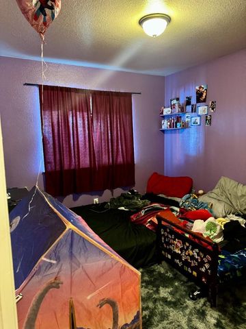 1363 Merganser Court, Newman, CA 95360