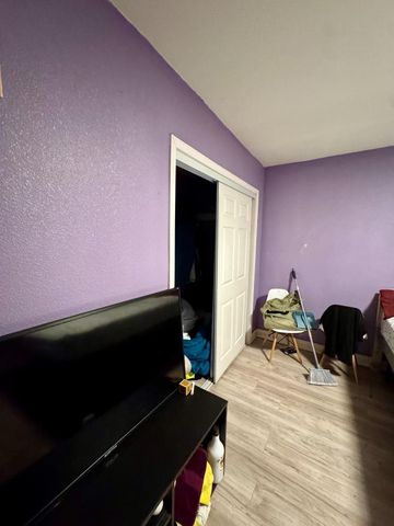 1363 Merganser Court, Newman, CA 95360