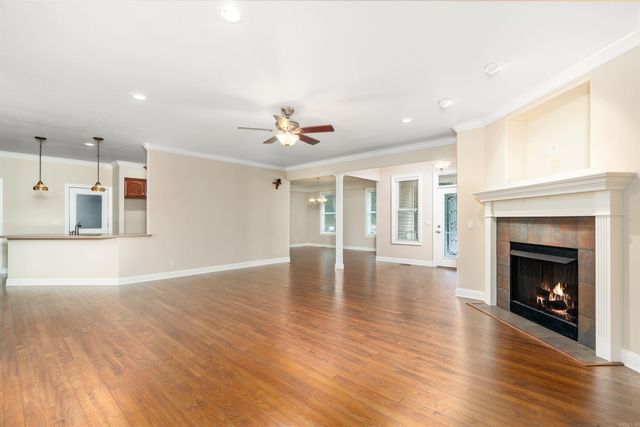 1 Versalles Lane, Hot Springs Village, AR 71909