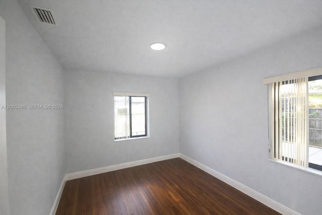 1610 NW 31st Ave, Miami, FL 33125