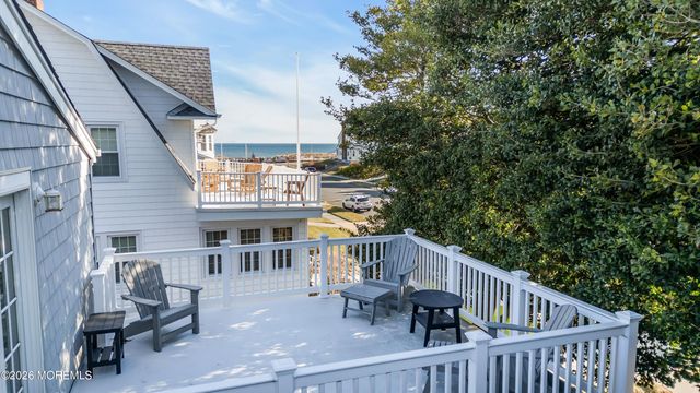 13 Beacon Boulevard, Sea Girt, NJ 08750