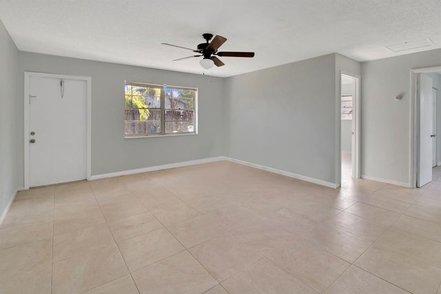 3040 Martin Avenue, Greenacres, FL 33463