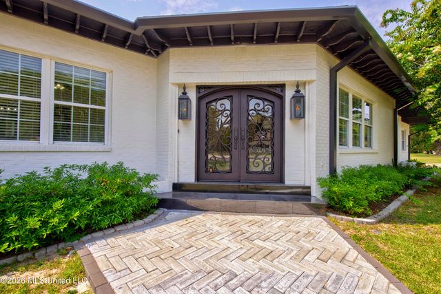 1143 2nd Street, Gulfport, MS 39501