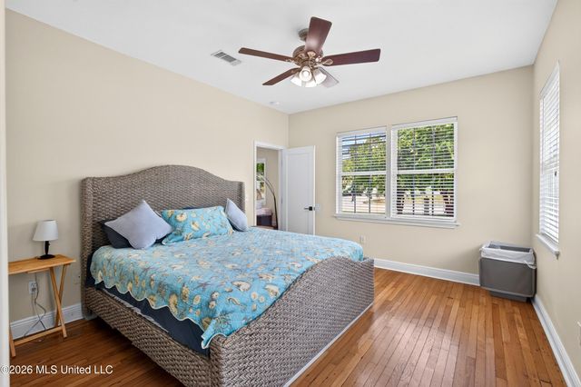 1143 2nd Street, Gulfport, MS 39501
