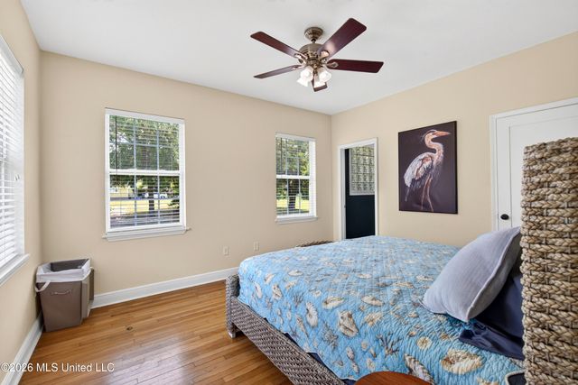 1143 2nd Street, Gulfport, MS 39501