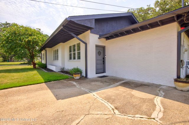 1143 2nd Street, Gulfport, MS 39501