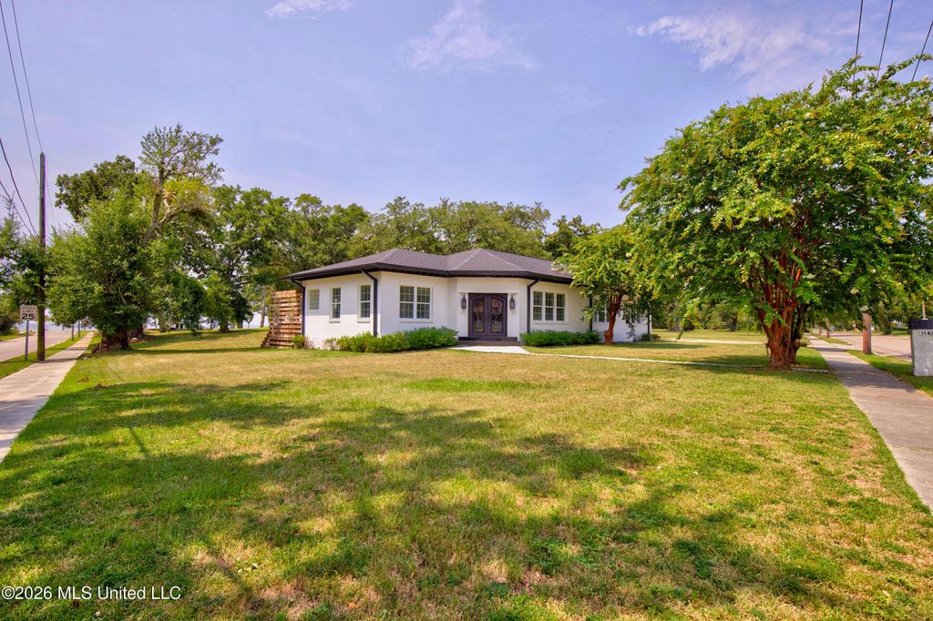 1143 2nd Street, Gulfport, MS 39501
