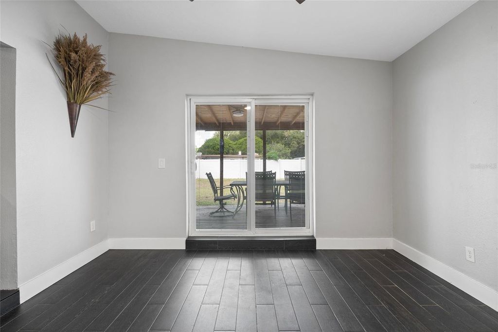 Image 13 of property listing at 18 N ALDER DRIVE, Orlando, FL 32807