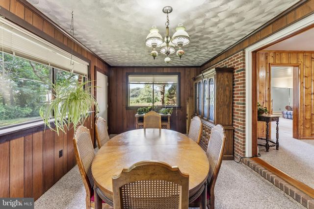 5049 BRADDOCK RD, Woodbine, MD 21797