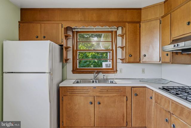 5049 BRADDOCK RD, Woodbine, MD 21797