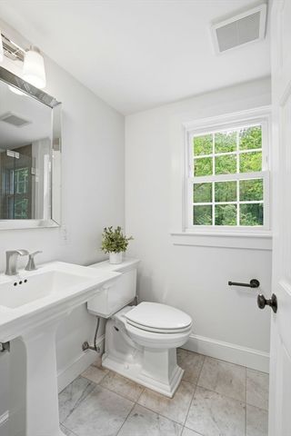 147 Forest St, Norwell, MA 02061