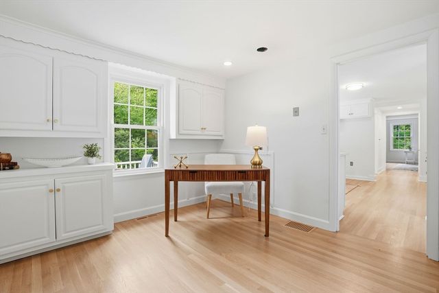 147 Forest St, Norwell, MA 02061