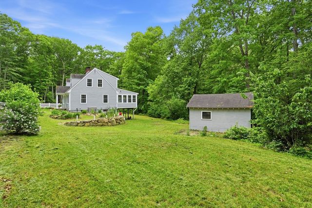 147 Forest St, Norwell, MA 02061