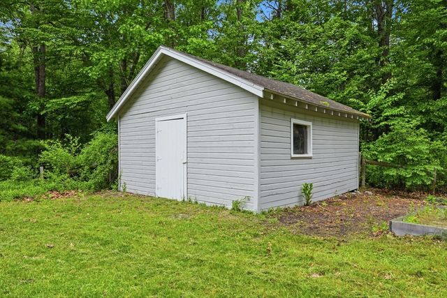 147 Forest St, Norwell, MA 02061
