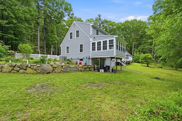 147 Forest St, Norwell, MA 02061