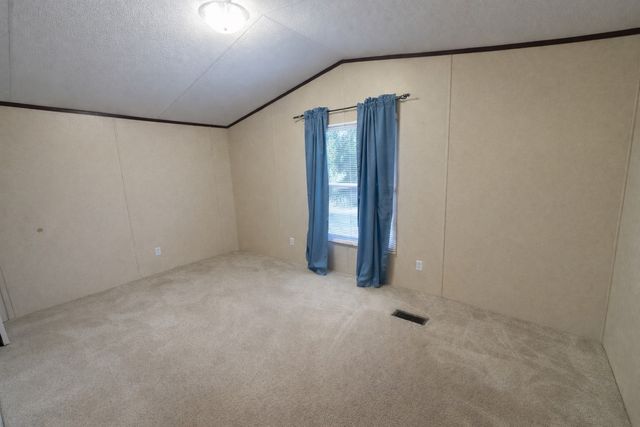 400 Avenue D, Point, TX 75472