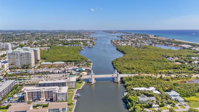 740 W Horizons W 203, Boynton Beach, FL 33435