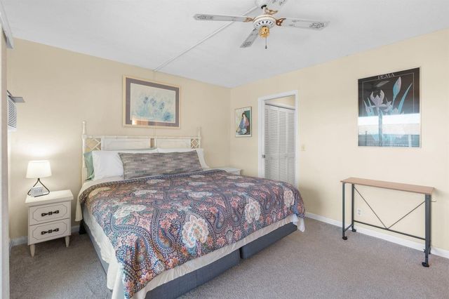 740 W Horizons W 203, Boynton Beach, FL 33435