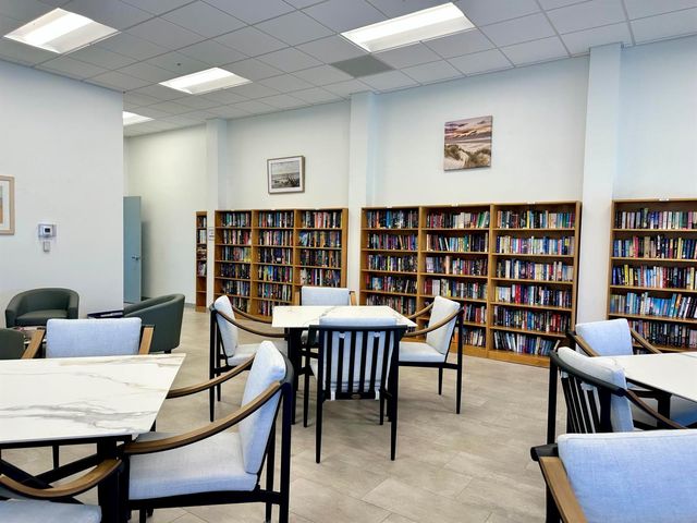 740 W Horizons W 203, Boynton Beach, FL 33435