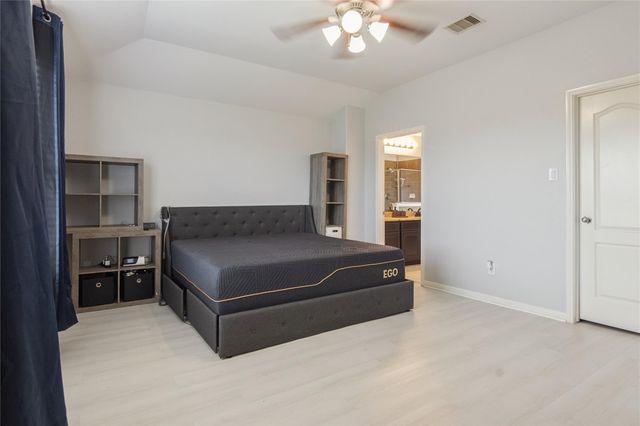 5218 Misty Lane, Bacliff, TX 77518