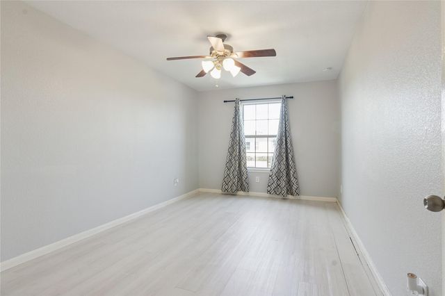 5218 Misty Lane, Bacliff, TX 77518