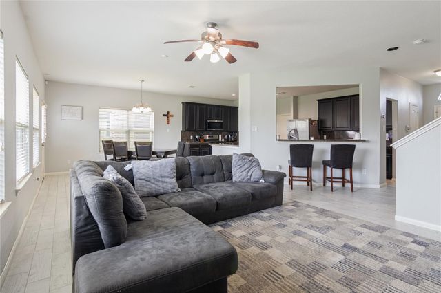 5218 Misty Lane, Bacliff, TX 77518