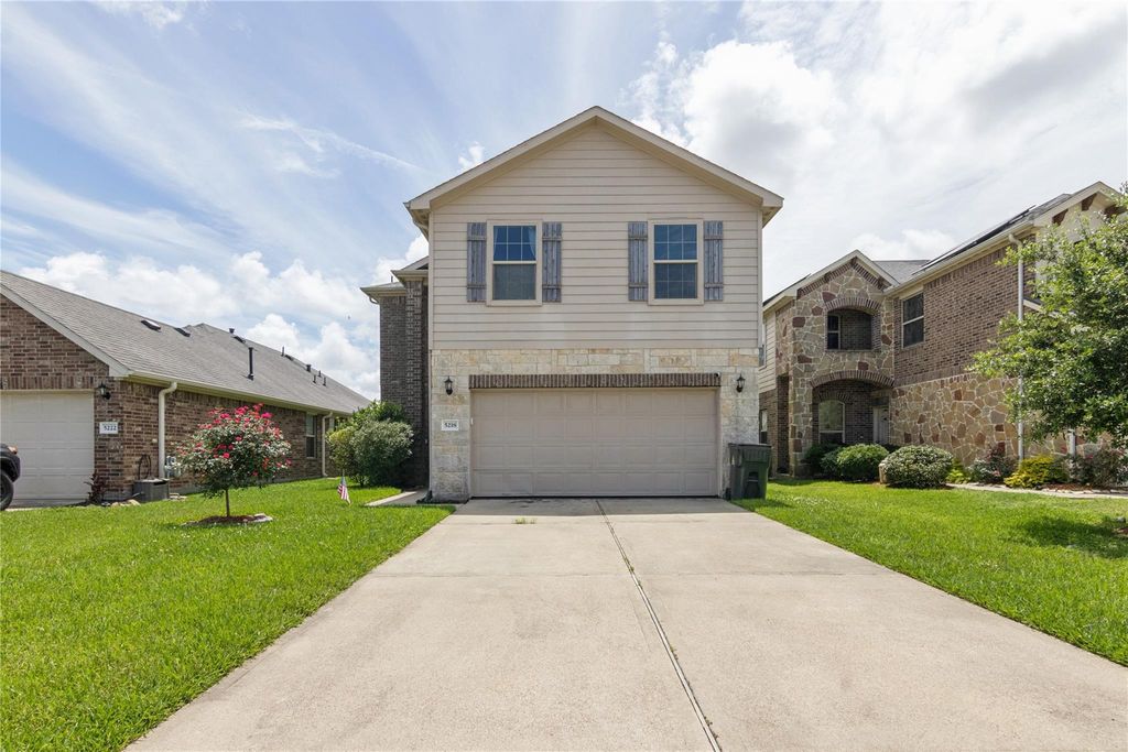 5218 Misty Lane, Bacliff, TX 77518
