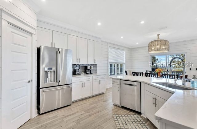 2 Talon Ct, Hilton Head Island, SC 29926