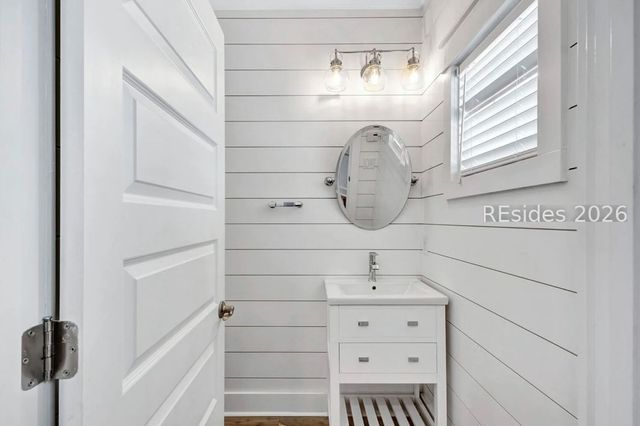 2 Talon Ct, Hilton Head Island, SC 29926