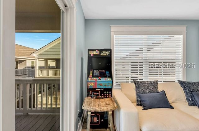 2 Talon Ct, Hilton Head Island, SC 29926