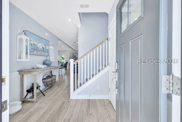 2 Talon Ct, Hilton Head Island, SC 29926