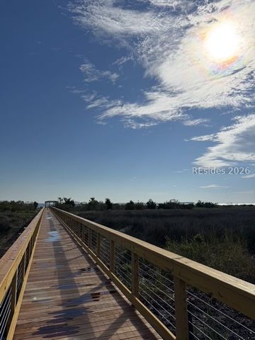 2 Talon Ct, Hilton Head Island, SC 29926
