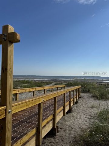 2 Talon Ct, Hilton Head Island, SC 29926