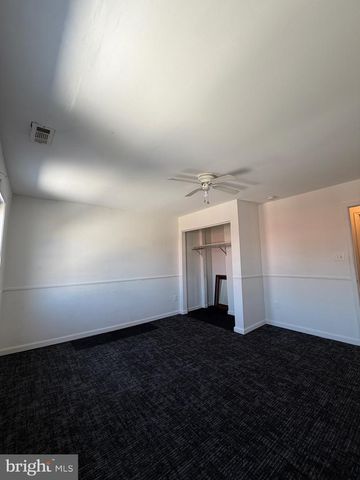 915 GEORGE ST, Gloucester City, NJ 08030