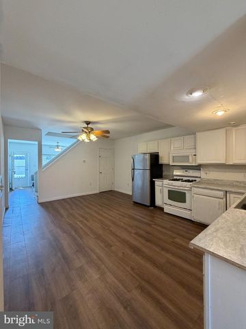 915 GEORGE ST, Gloucester City, NJ 08030