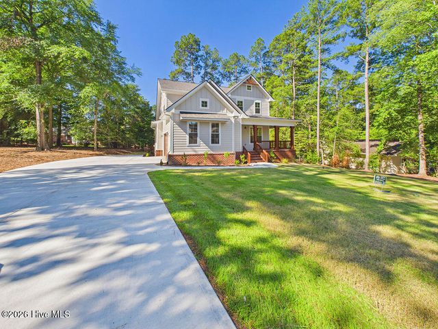 2 Bob O Link Road, Pinehurst, NC 28374