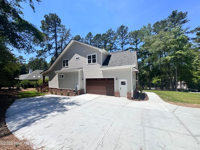 2 Bob O Link Road, Pinehurst, NC 28374