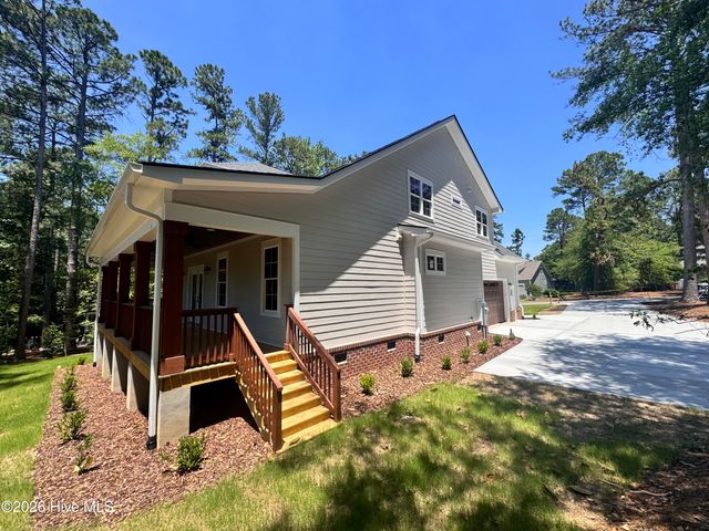 2 Bob O Link Road, Pinehurst, NC 28374