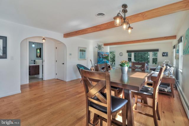 713 ARDSLEY CT, Yardley, PA 19067