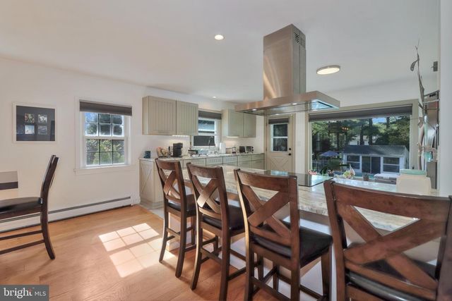 713 ARDSLEY CT, Yardley, PA 19067