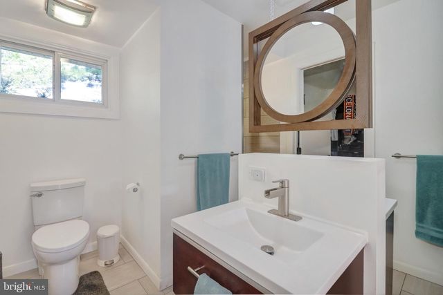 713 ARDSLEY CT, Yardley, PA 19067