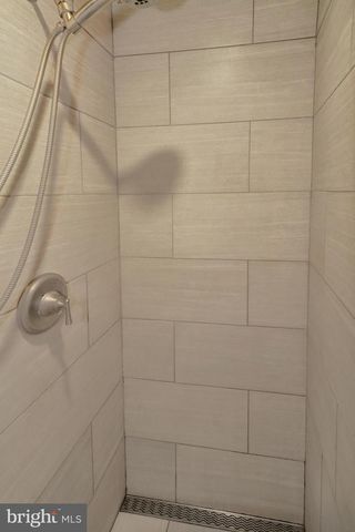 713 ARDSLEY CT, Yardley, PA 19067