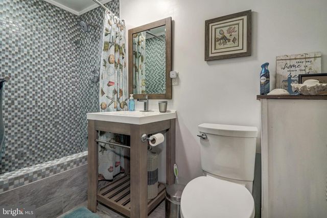 713 ARDSLEY CT, Yardley, PA 19067