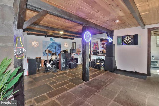 713 ARDSLEY CT, Yardley, PA 19067